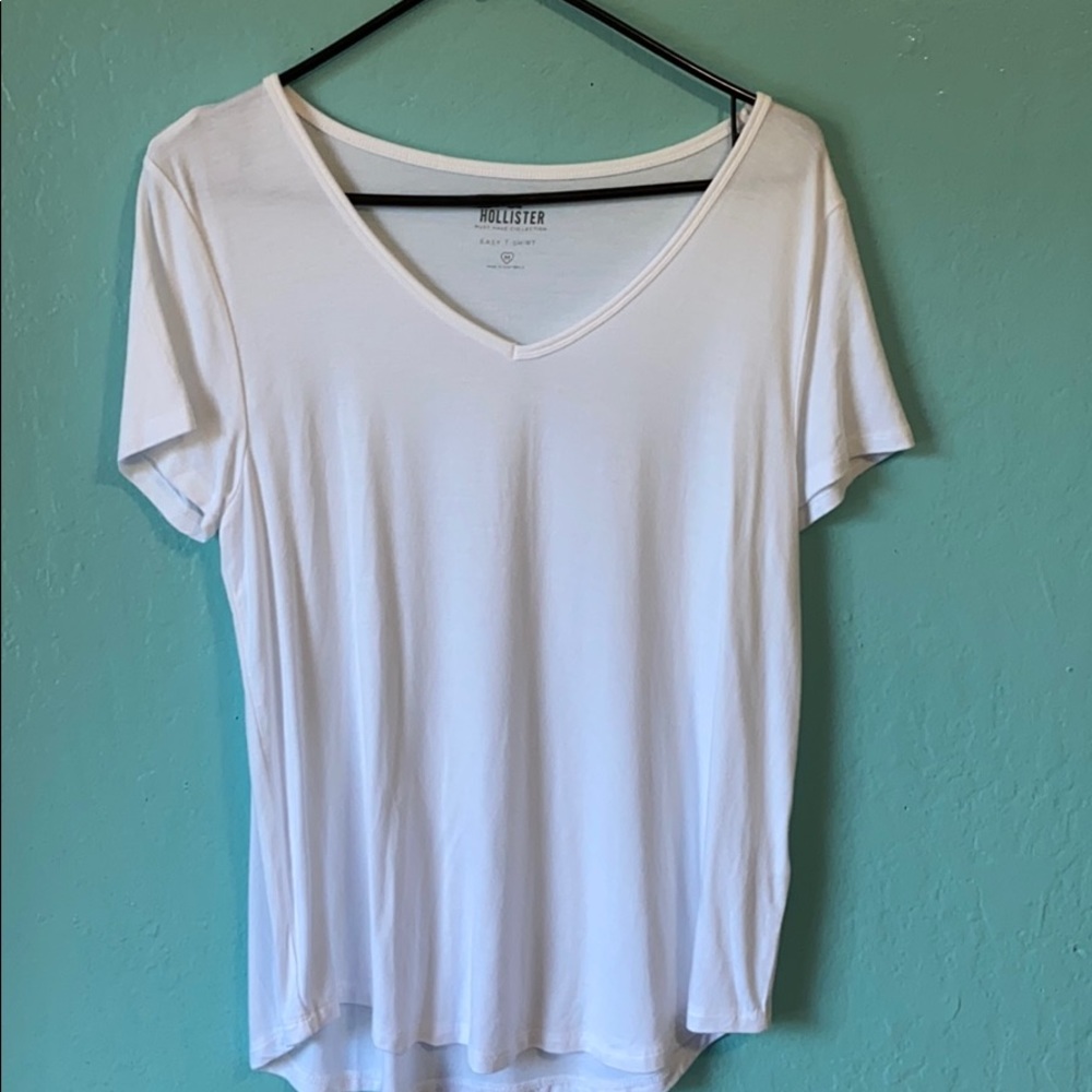 Hollister tee brand new with no tags
